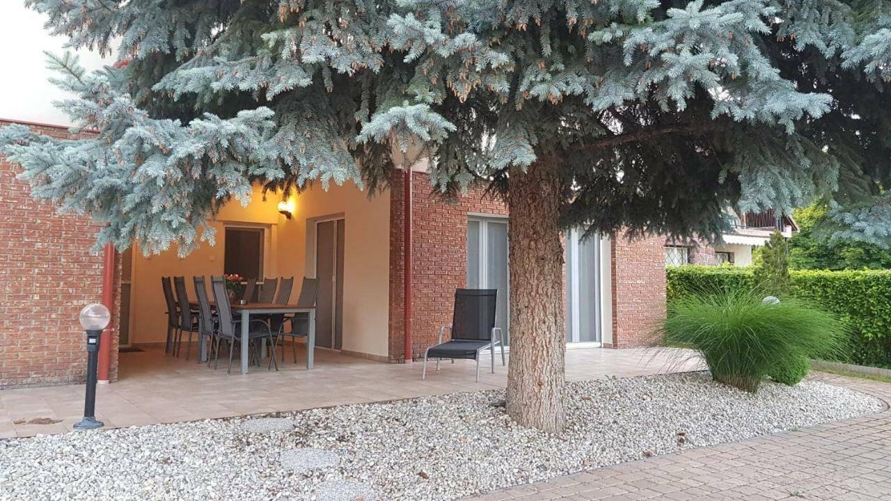 Mimi Apartman Balatonalmádi Exterior photo